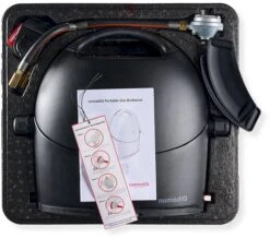 NomadiQ Draagbare Gasbarbecue - Zwart -Camping Kortings Winkel 1900 1900 c2vydmljzt1pbwfnzxmmc3jjpwh0dhbzjtnbjtjgjtjgd3d3lm5vbwfkaxfiyneuy29tjtjgd3aty29udgvudcuyrnvwbg9hzhmlmkyymdiwjtjgmdclmkzub21hzglrlwjics1ib3gtb3blbi0xlmpwzyzjywn