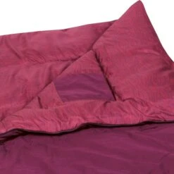 Polydaun Beach House Slaapzak - Rood 4 Polydaun Beach House Slaapzak - Rood -Camping Kortings Winkel 1900 1900 polydaun beach house slaapzak rood 3