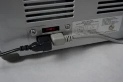 Engel MT35F-S Compressor Koelbox - 32 Liter -Camping Kortings Winkel 1900 2849 mt35fs anschlussterminal detail