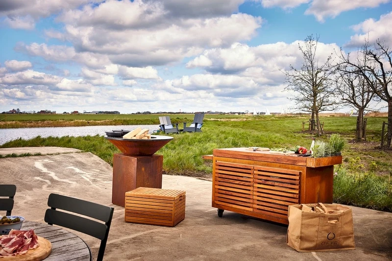 OFYR Insert PRO teakhout met deur - Large OFYR Insert PRO Teakhout Met Deur - Large -Camping Kortings Winkel 900 1350 ofyr shoot lemmer vrijdag0440 1