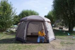 Easy Camp Moonlight Yurt 6 Familietent - 6 Persoons -Camping Kortings Winkel easy camp moonlight yurt 6 familietent 6